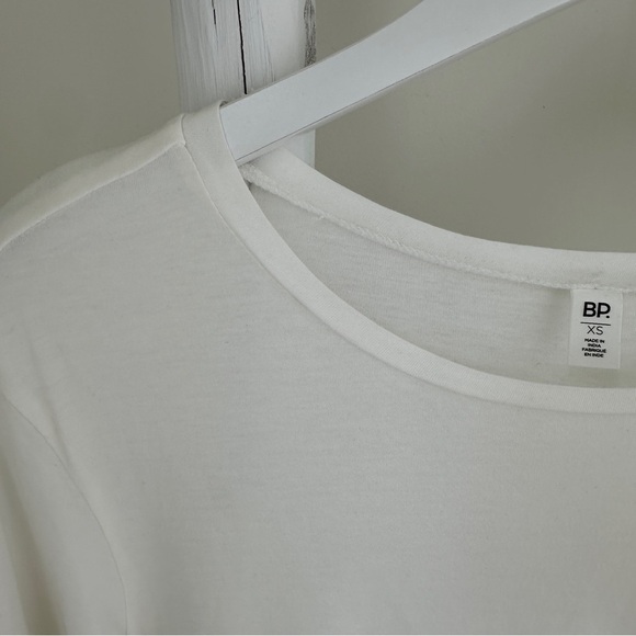 BP Nordstrom XS White Flowy Tee - Picture 3 of 8